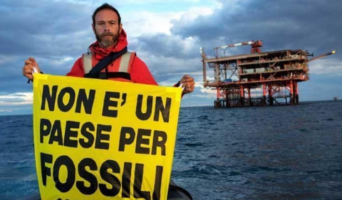 ''Petrolio'', in un documentario ''l'affare trivelle